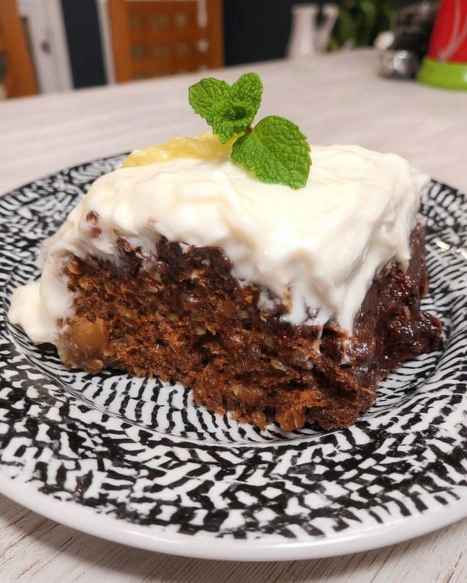 Tomato Soup Cake 14 Whole tomato soup cake on a white cake stand