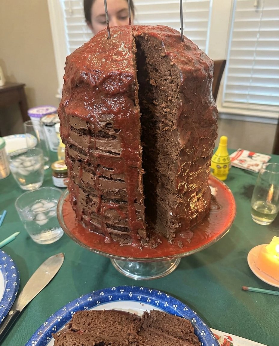 Hyperrealistic Cake 13 Close up of fondant being textured to look like the edge of a pancake
